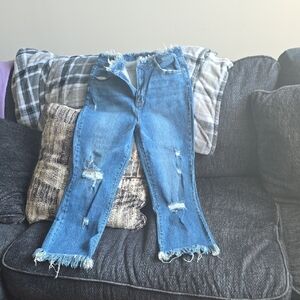 Distressed Blue Ankle Cropped Jeans